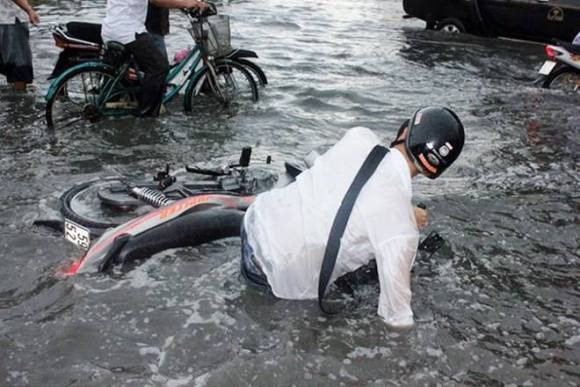 ngap-sau-trong-long-dan